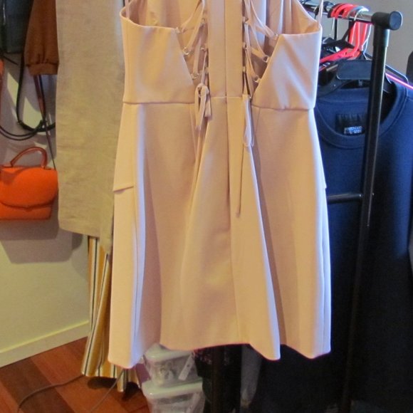 BCBGMaxAzria Cocktail Dress - Picture 9 of 9